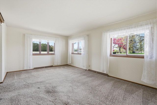 1402 State Highway 60, Jackson, WI 53012