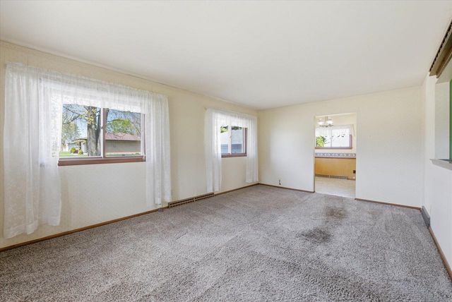 1402 State Highway 60, Jackson, WI 53012