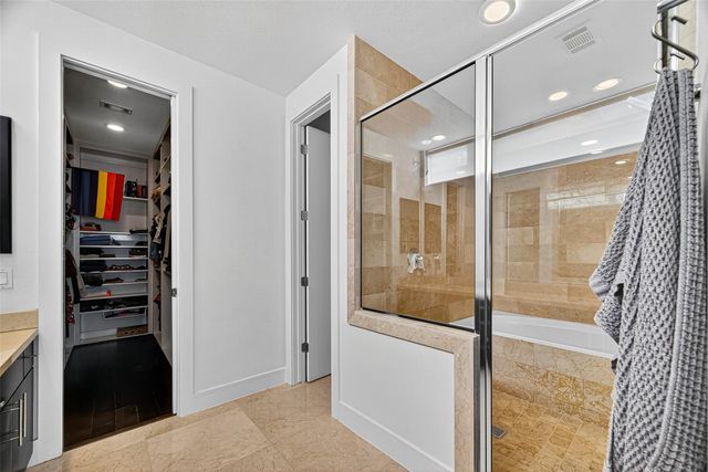 1232 W 24th Street C, Houston, TX 77008