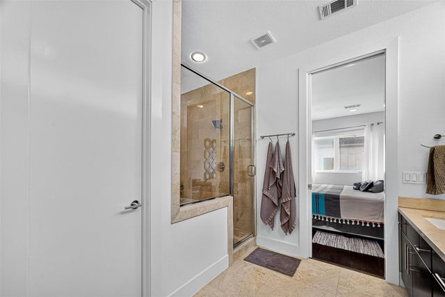 1232 W 24th Street C, Houston, TX 77008