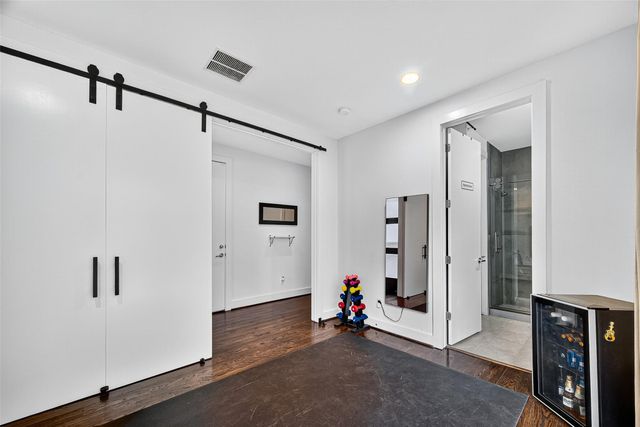 1232 W 24th Street C, Houston, TX 77008