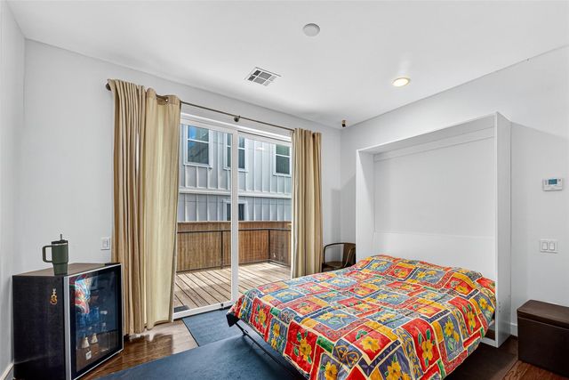 1232 W 24th Street C, Houston, TX 77008