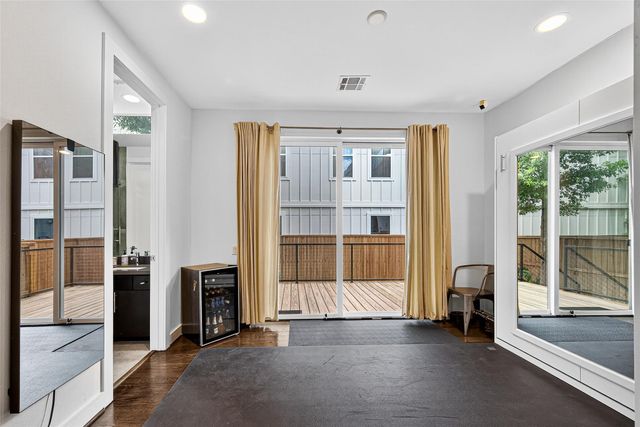 1232 W 24th Street C, Houston, TX 77008