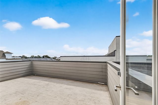 1232 W 24th Street C, Houston, TX 77008