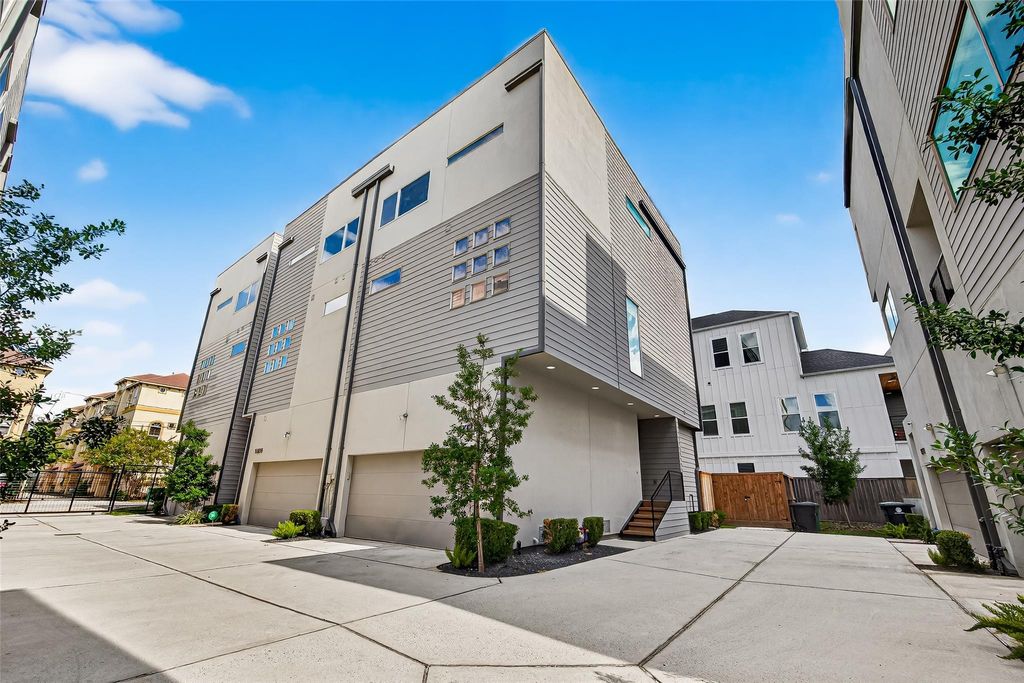 1232 W 24th Street C, Houston, TX 77008