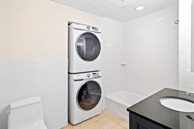 126 State Street 302, Boston, MA 02109