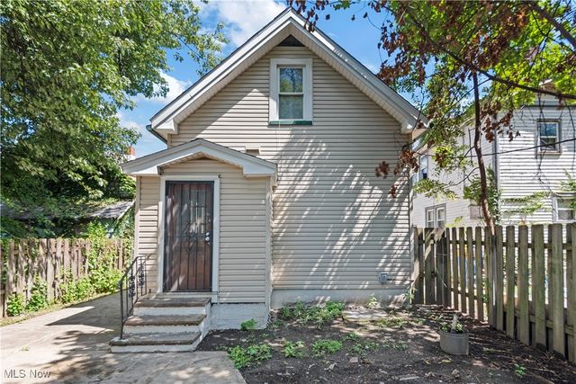 3430 E 73rd Street, Cleveland, OH 44127