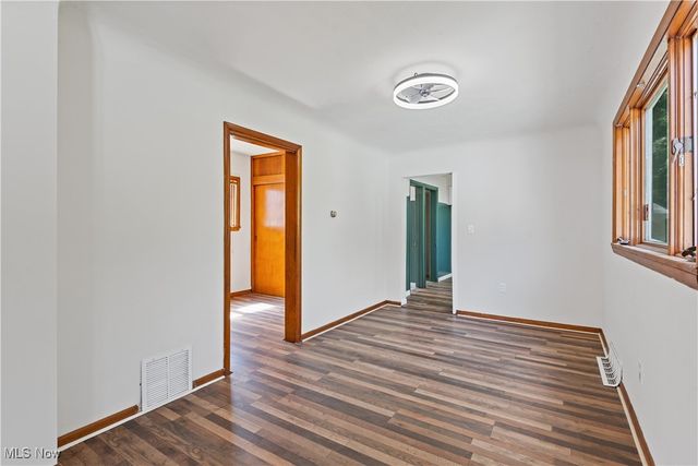 3430 E 73rd Street, Cleveland, OH 44127