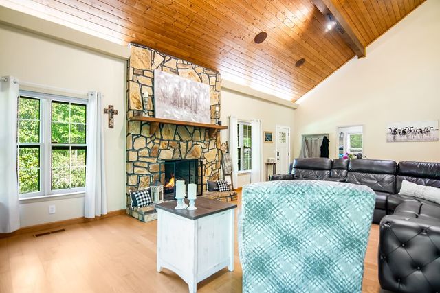 125 Spivey Ridge Road, Blairsville, GA 30512