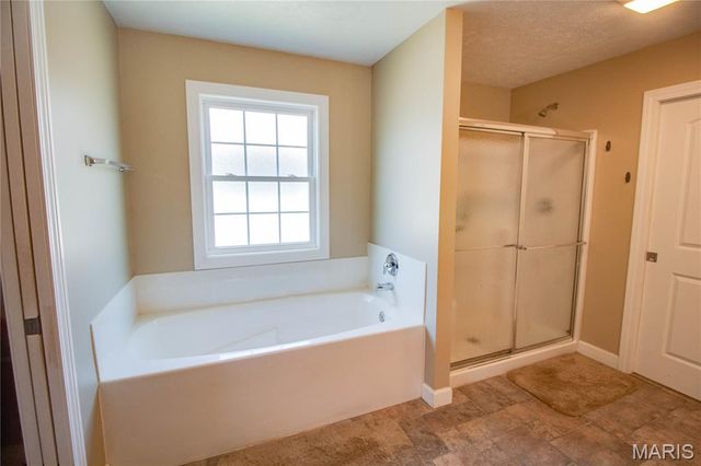 2909 Sandy Lane, Springfield, IL 62711