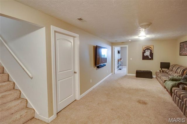 2909 Sandy Lane, Springfield, IL 62711