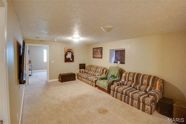 2909 Sandy Lane, Springfield, IL 62711