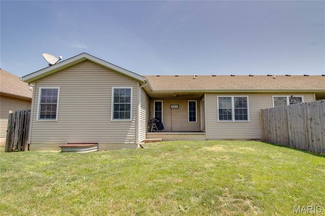 2909 Sandy Lane, Springfield, IL 62711