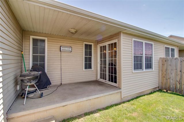 2909 Sandy Lane, Springfield, IL 62711