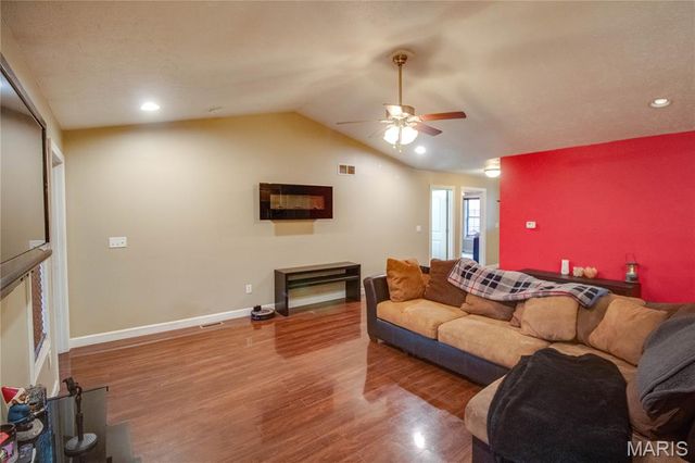 2909 Sandy Lane, Springfield, IL 62711