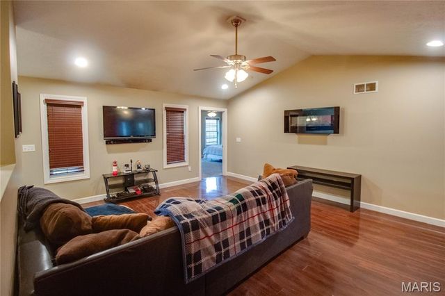 2909 Sandy Lane, Springfield, IL 62711