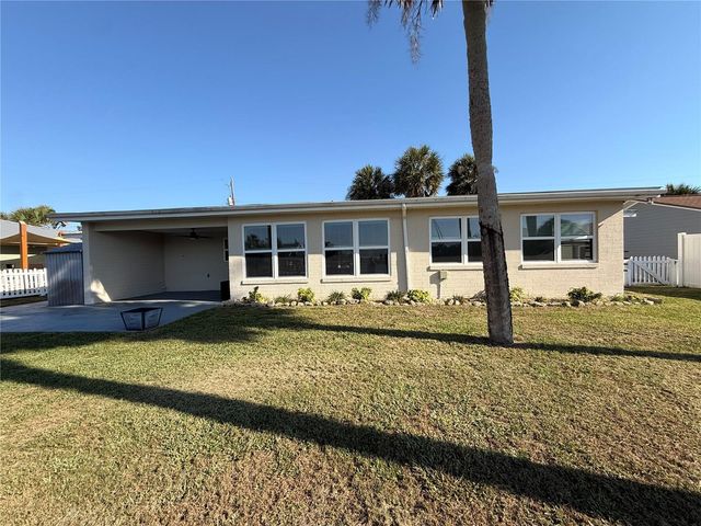 360 PALM CIRCLE, Flagler Beach, FL 32136