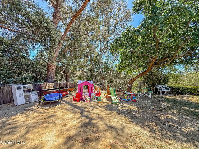 1351 Rambling Road, Simi Valley, CA 93065