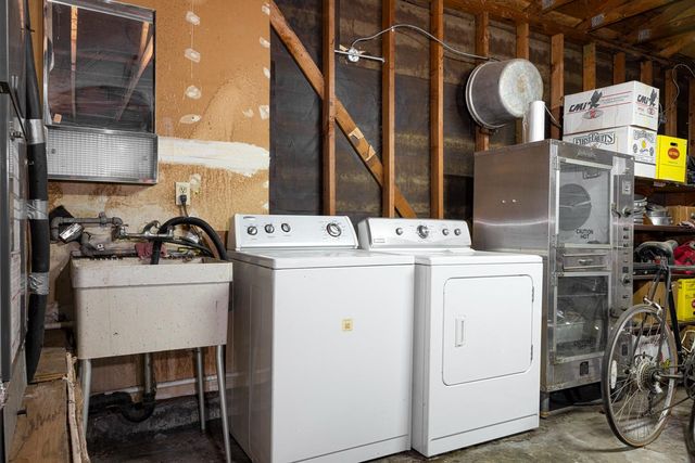 8411 Burns Pl, Stockton, CA 95209