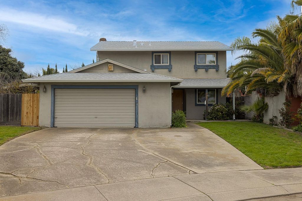 8411 Burns Pl, Stockton, CA 95209