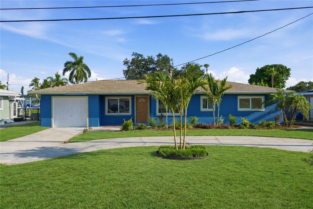 9460 TREASURE LANE NE, St Petersburg, FL 33702