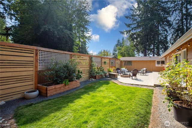 5704 227th Street SW, Mountlake Terrace, WA 98043