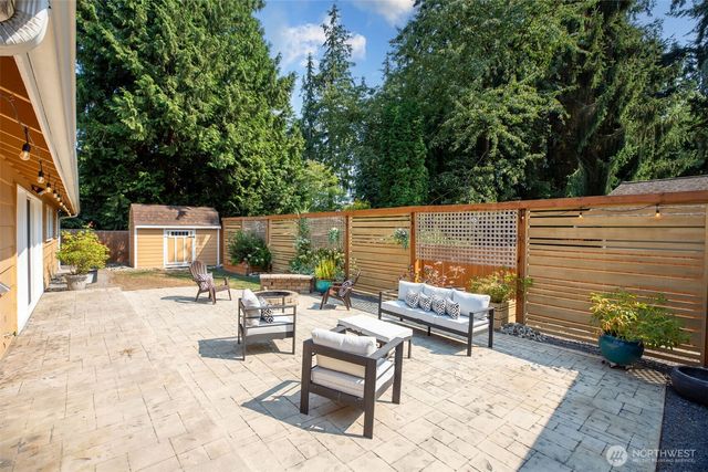 5704 227th Street SW, Mountlake Terrace, WA 98043