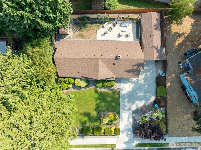 5704 227th Street SW, Mountlake Terrace, WA 98043