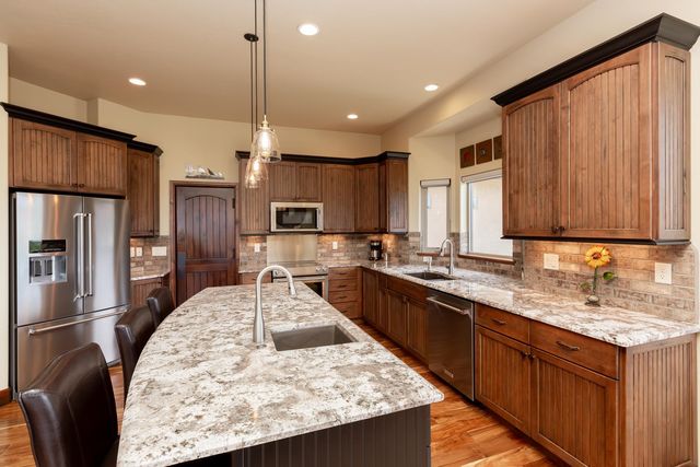 351 Redlands Mesa Court, Grand Junction, CO 81507