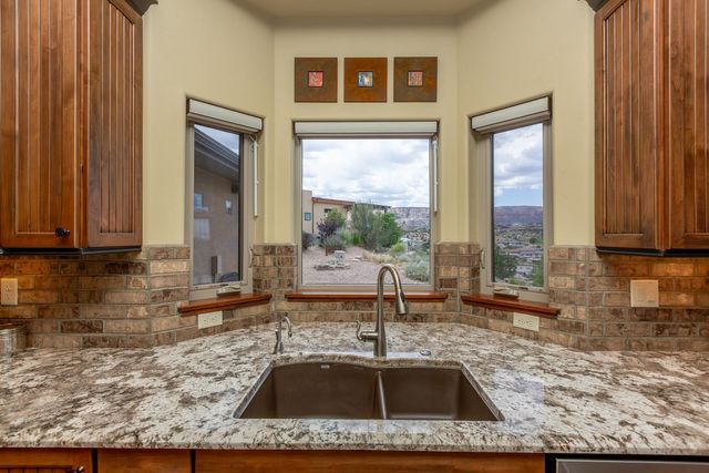 351 Redlands Mesa Court, Grand Junction, CO 81507