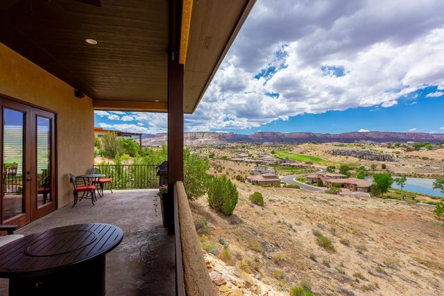351 Redlands Mesa Court, Grand Junction, CO 81507