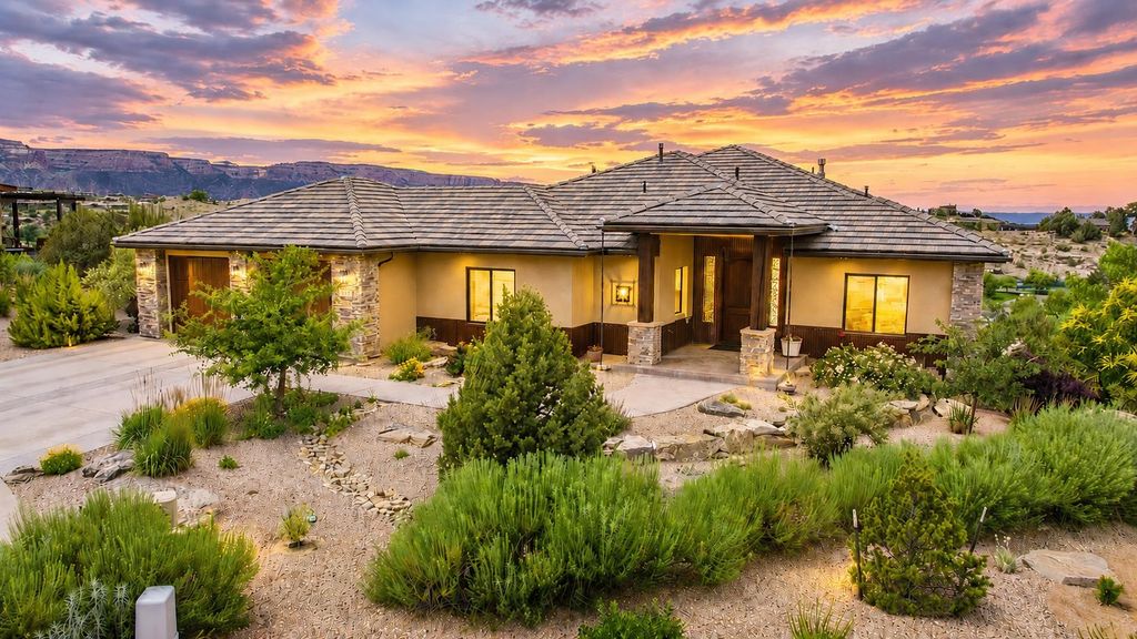 351 Redlands Mesa Court, Grand Junction, CO 81507