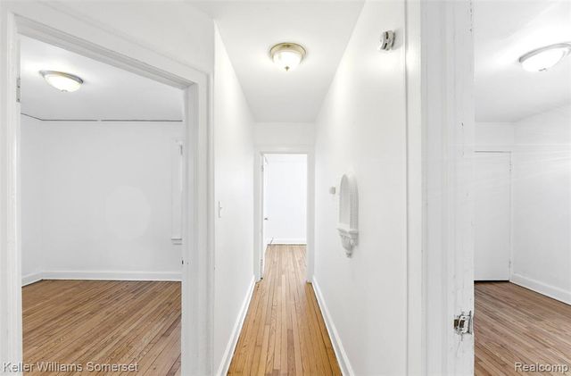 4480 Yorkshire Road, Detroit, MI 48224