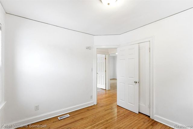 4480 Yorkshire Road, Detroit, MI 48224