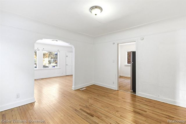 4480 Yorkshire Road, Detroit, MI 48224