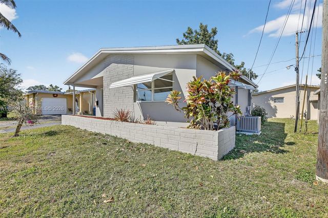 6853 NW 26th Ct, Sunrise, FL 33313