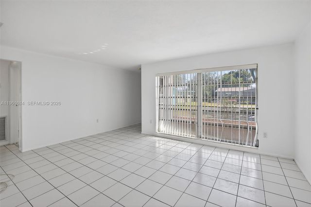 6853 NW 26th Ct, Sunrise, FL 33313