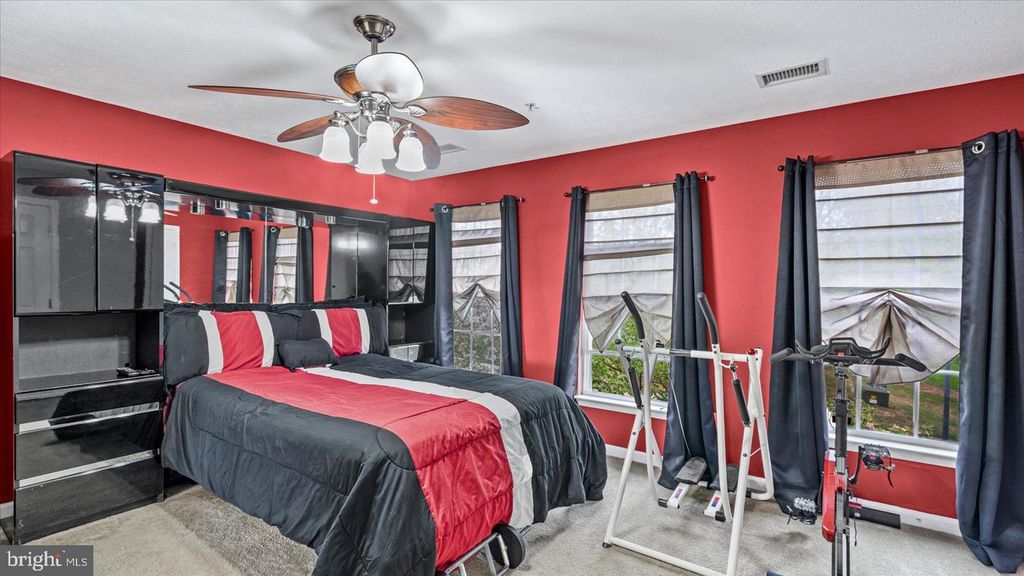 Image 23 of property listing at 9539 TESSA LN #9539, Owings Mills, MD 21117