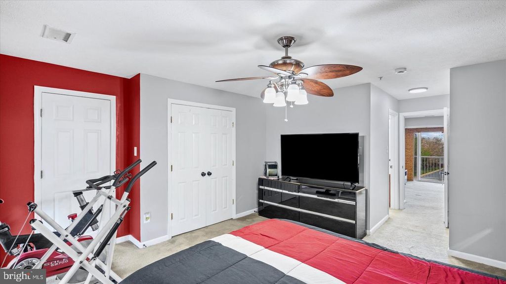 Image 24 of property listing at 9539 TESSA LN #9539, Owings Mills, MD 21117