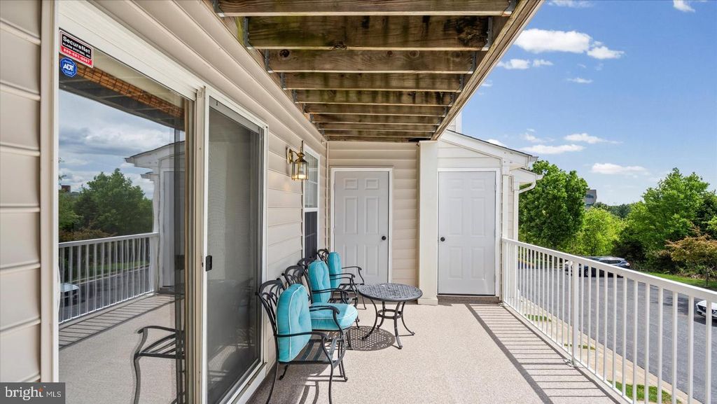 Image 29 of property listing at 9539 TESSA LN #9539, Owings Mills, MD 21117