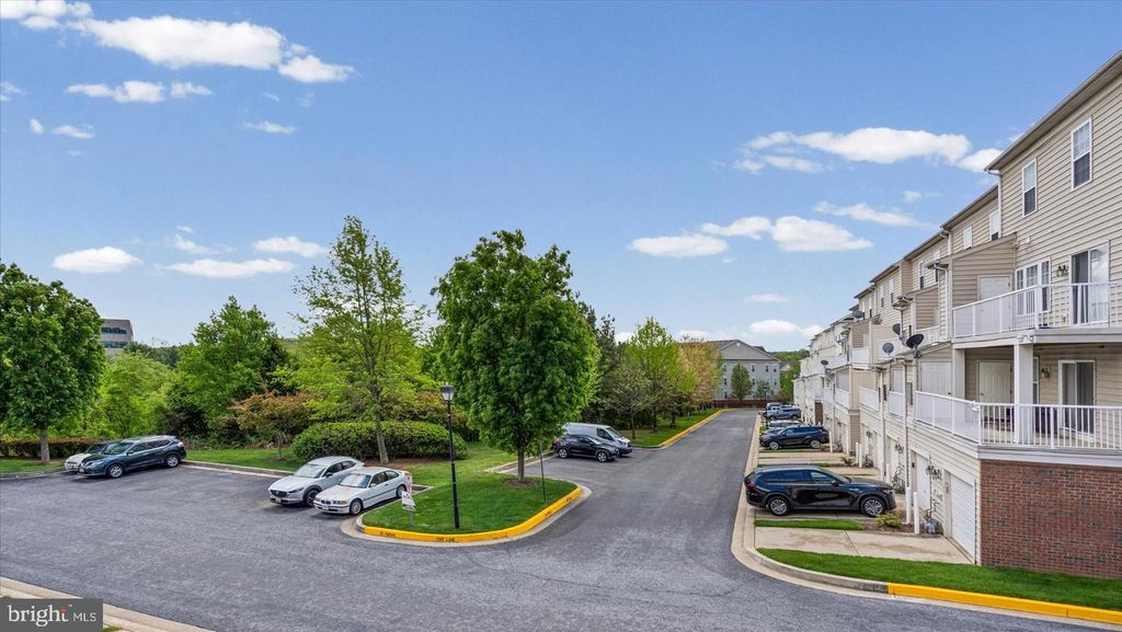 Image 30 of property listing at 9539 TESSA LN #9539, Owings Mills, MD 21117