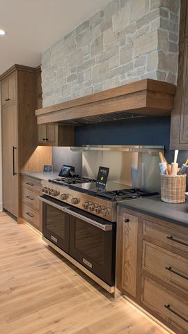 305 North Shore Drive, Minnetrista, MN 55364