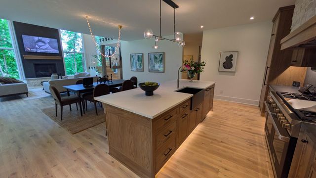 305 North Shore Drive, Minnetrista, MN 55364