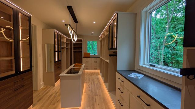 305 North Shore Drive, Minnetrista, MN 55364