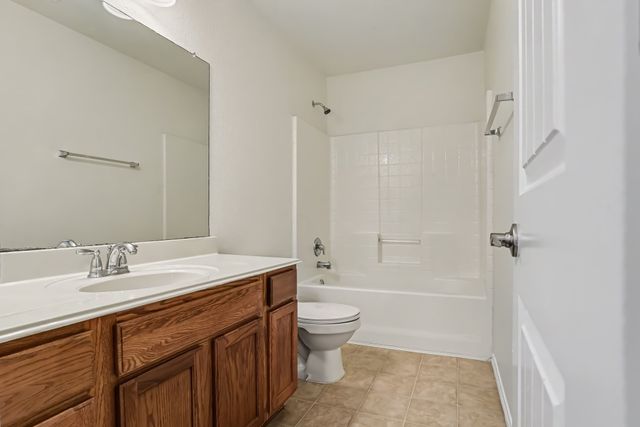 4000 Freedom Street, Heartland, TX 75126