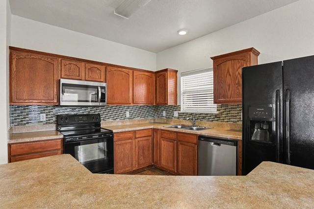 4000 Freedom Street, Heartland, TX 75126