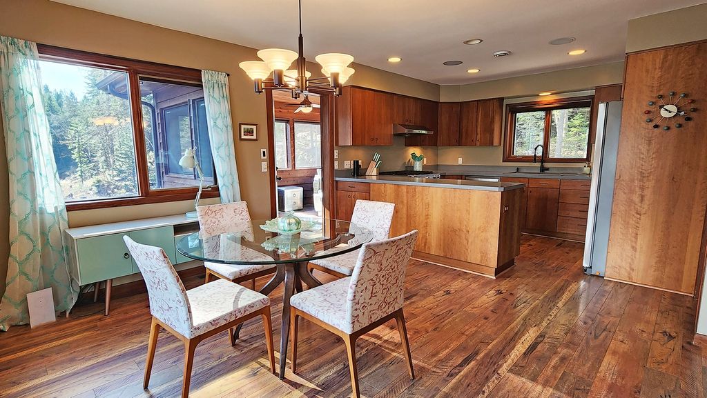 989 Lake Of The Woods Lane, Bigfork, MT 59911 photo 10