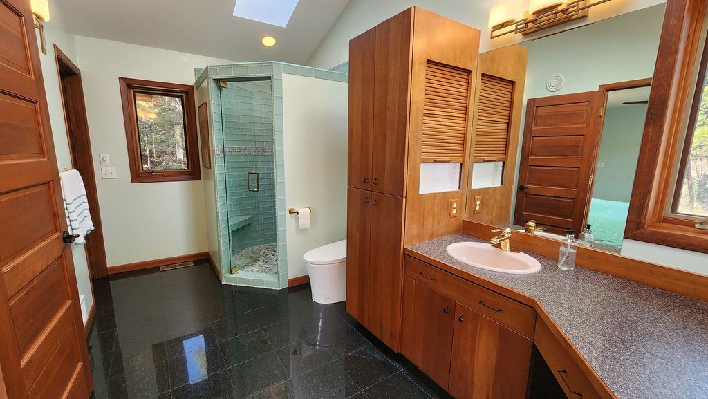 989 Lake Of The Woods Lane, Bigfork, MT 59911 photo 21