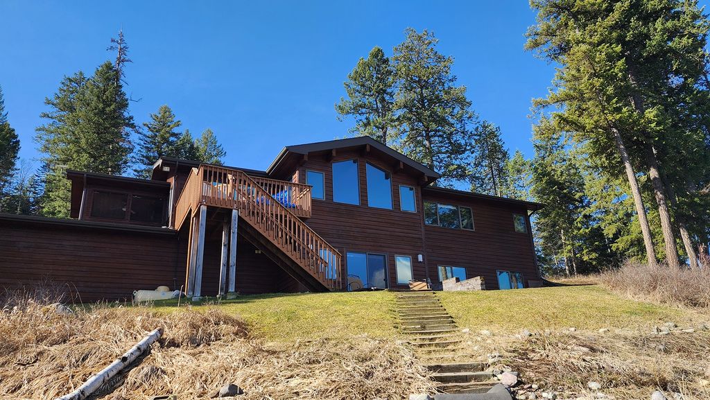989 Lake Of The Woods Lane, Bigfork, MT 59911 photo 3