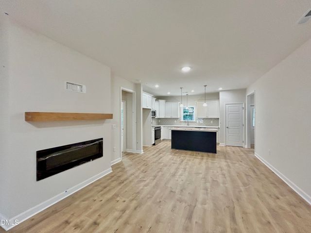 1749 Walnut Run Drive, Deep Run, NC 28525